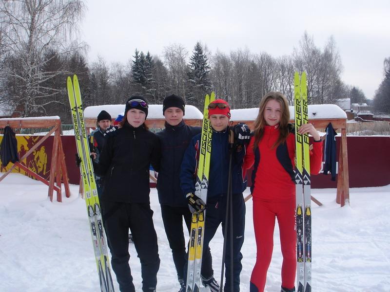 Наташа,Серёга,FOX и Лена