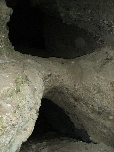 Абхазия. Третье ущелье. Двухэтажная пещера
